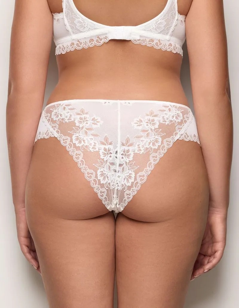 ბრიფი ISLD183013